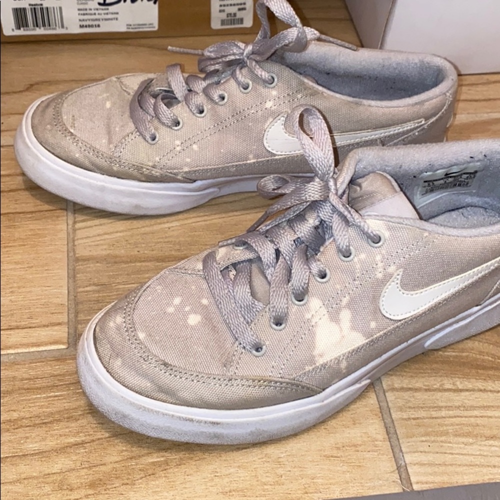 Nike shoes